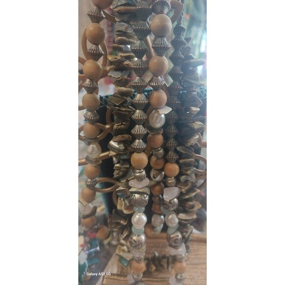 18" 3 strand vintage pearl and abalone with wood and silvertone bead necklace - Picture 2 of 12